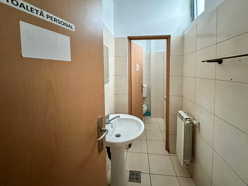 DELFINARIU (COD10) - Spatiu comercial de inchiriat - foto 5