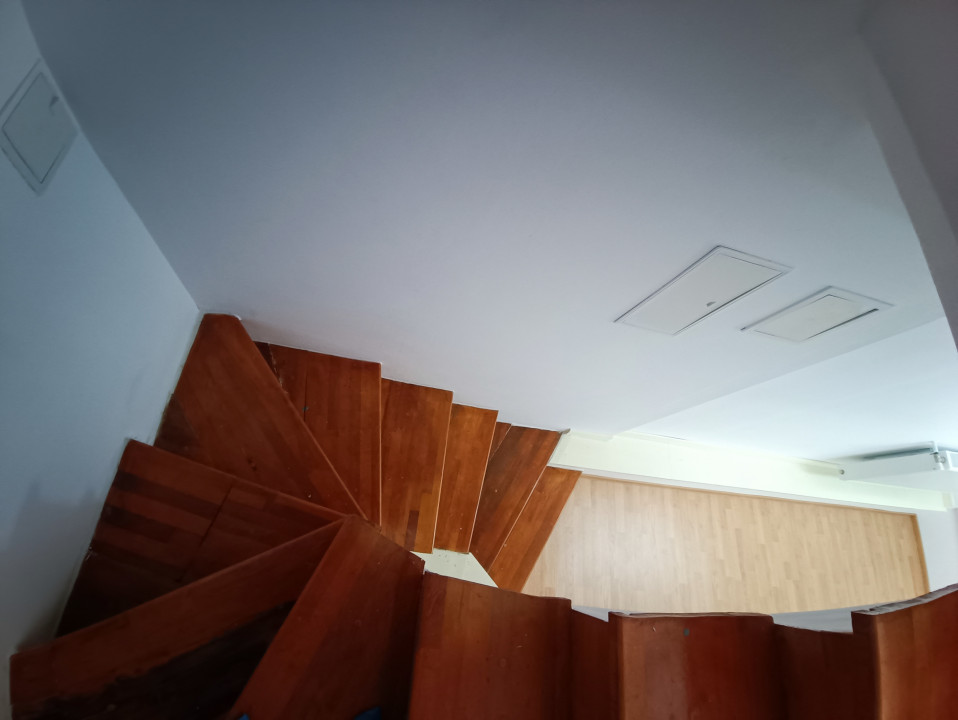 CENTRU SALA SPORTURILOR(COD03)- Casa interbelica si curte generoasa ! - foto 28