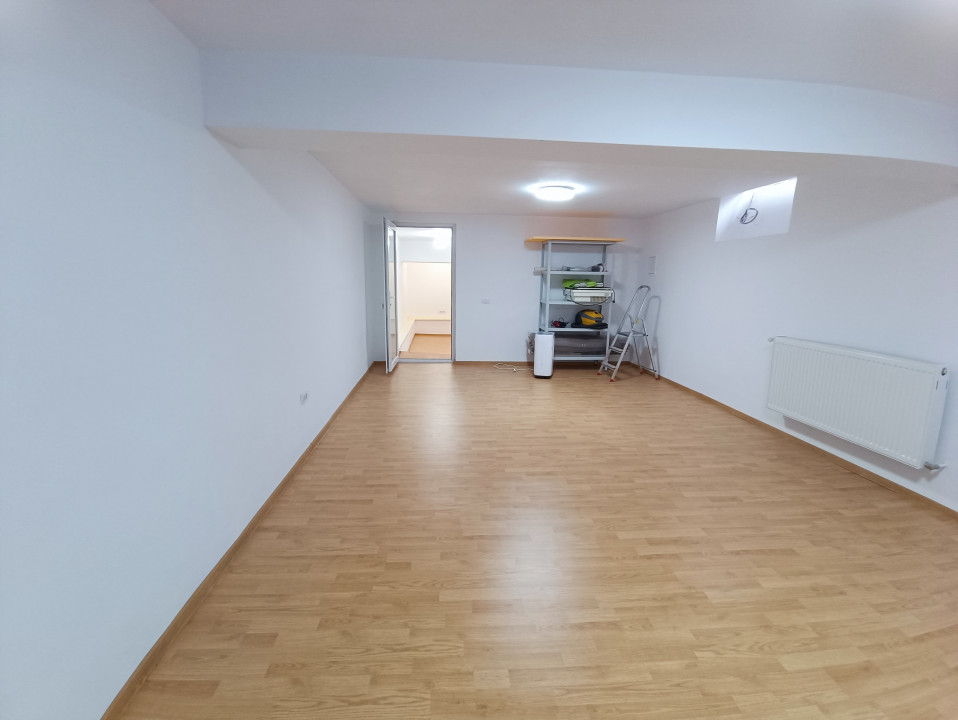 CENTRU SALA SPORTURILOR(COD03)- Casa interbelica si curte generoasa ! - foto 29