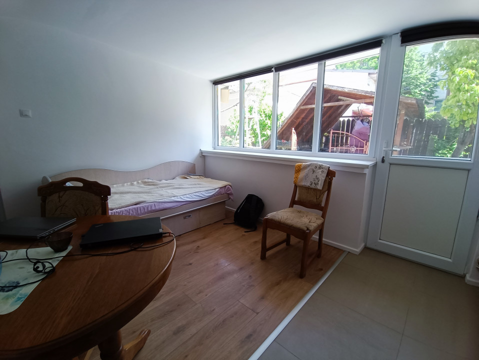 CENTRU SALA SPORTURILOR(COD03)- Casa interbelica si curte generoasa ! - foto 61