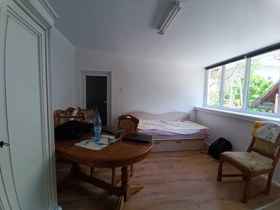 CENTRU SALA SPORTURILOR(COD03)- Casa interbelica si curte generoasa ! - foto 62
