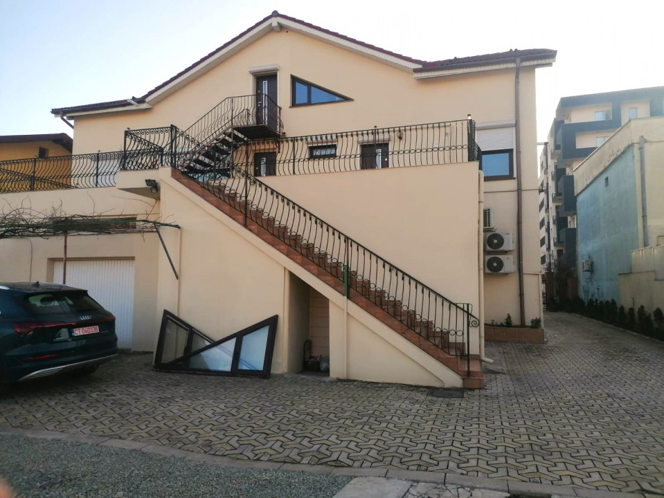 KM4-5 (COD10) - Birouri de inchiriat in cladire mixta