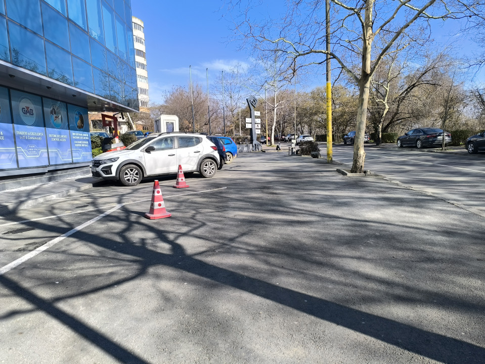 GARA BCR - Birouri de lux , cu utilitati incluse ! - foto 21