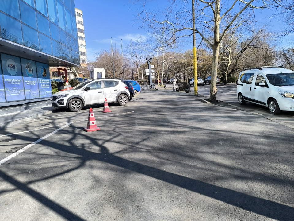 GARA BCR - Birouri de lux , cu utilitati incluse ! - foto 25