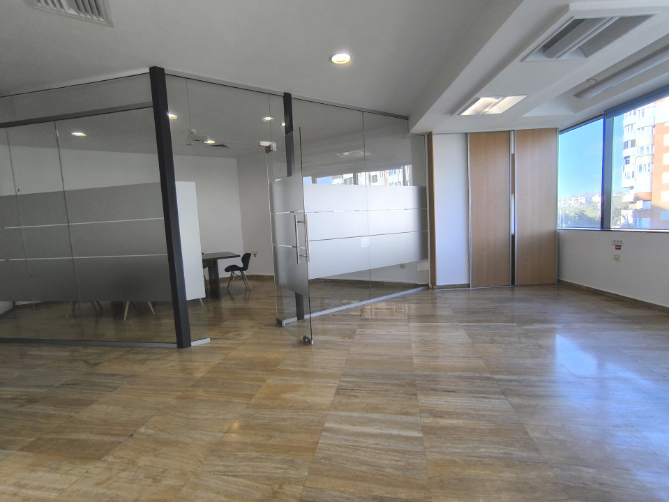 GARA BCR - Birouri de lux , cu utilitati incluse ! - foto 6
