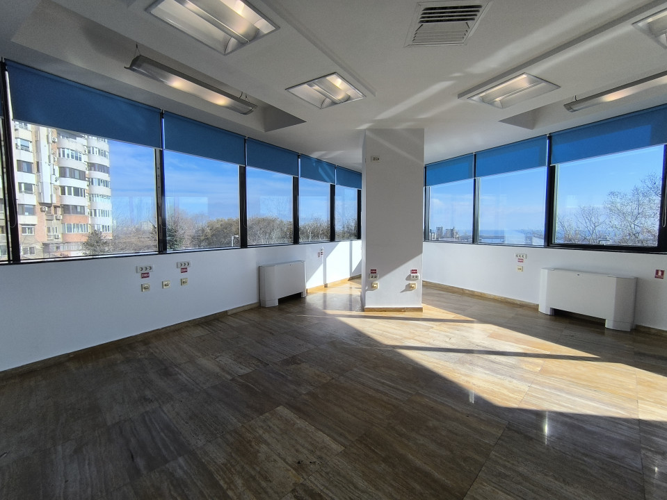 GARA BCR - Birouri de lux , cu utilitati incluse ! - foto 9