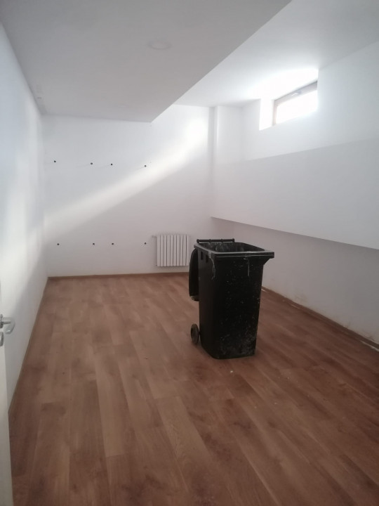 CENTRU (COD10( - Cladire comerciala de vanzare sau inchiriere - foto 11