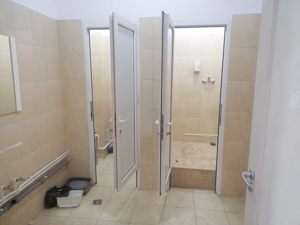 CENTRU (COD10( - Cladire comerciala de vanzare sau inchiriere - foto 14