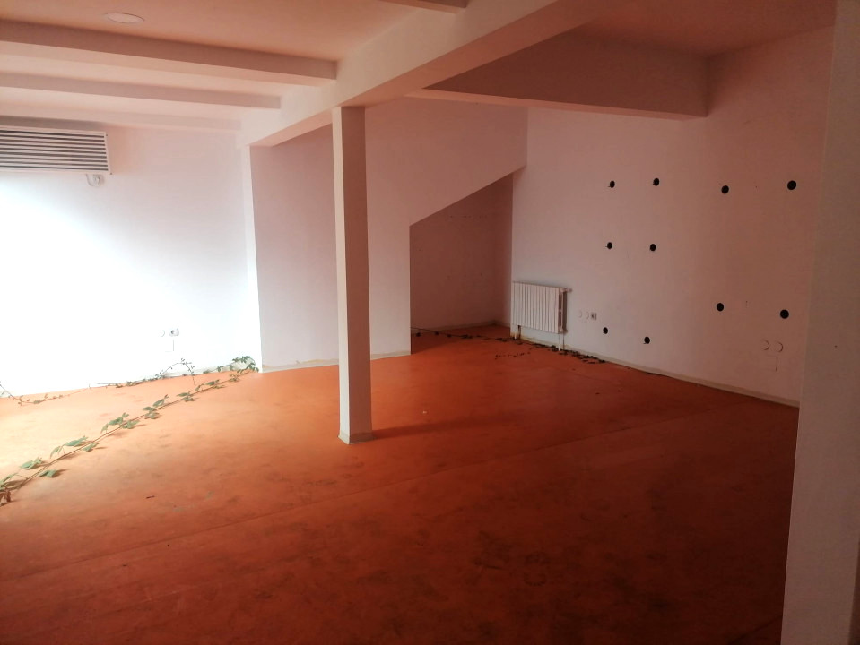 CENTRU (COD10( - Cladire comerciala de vanzare sau inchiriere - foto 16