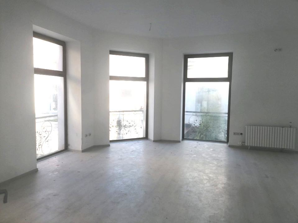 CENTRU (COD10( - Cladire comerciala de vanzare sau inchiriere - foto 22
