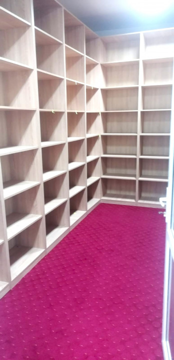 Inchiriere spatiu comercial de 400 mp - foto 10