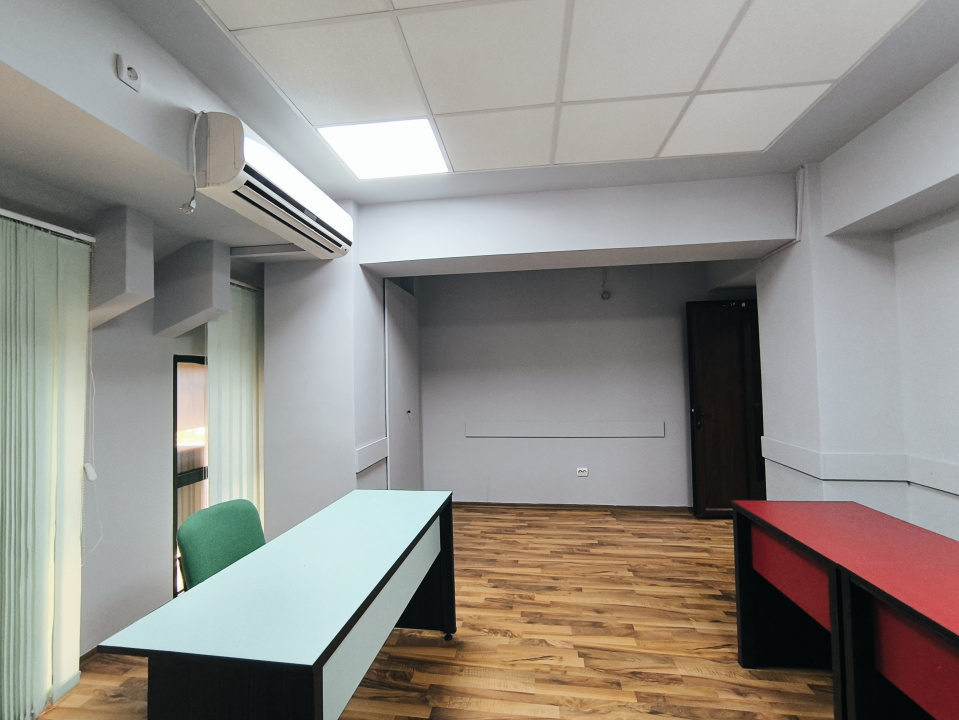 BALADA NEJ CASA DE CULTURA -Etaj in cladire de birouri si parcare! - foto 25
