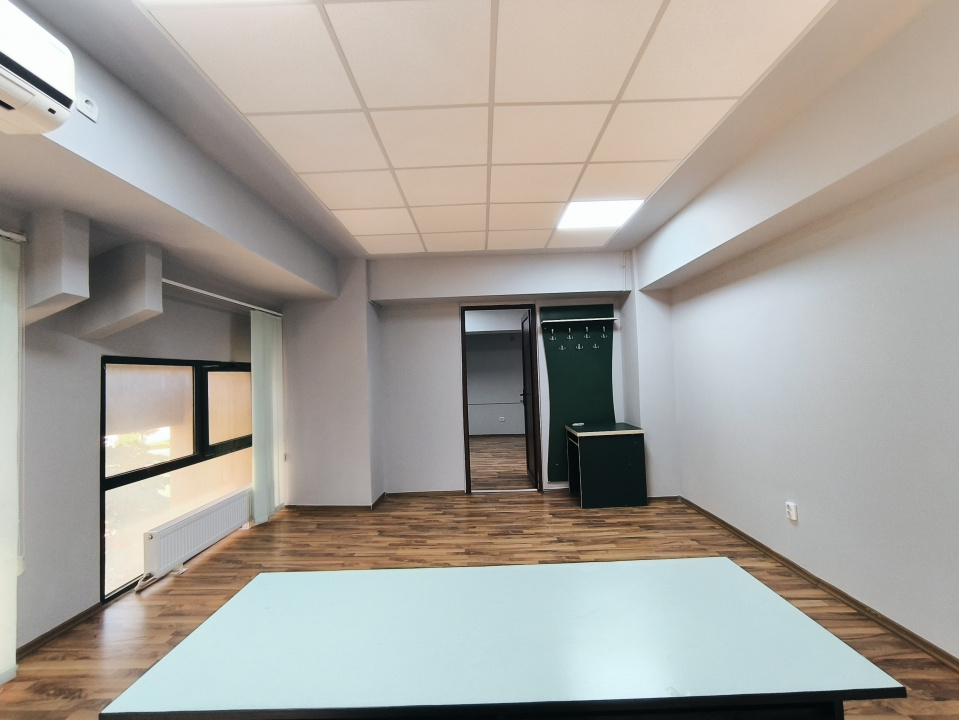 BALADA NEJ CASA DE CULTURA -Etaj in cladire de birouri si parcare! - foto 28