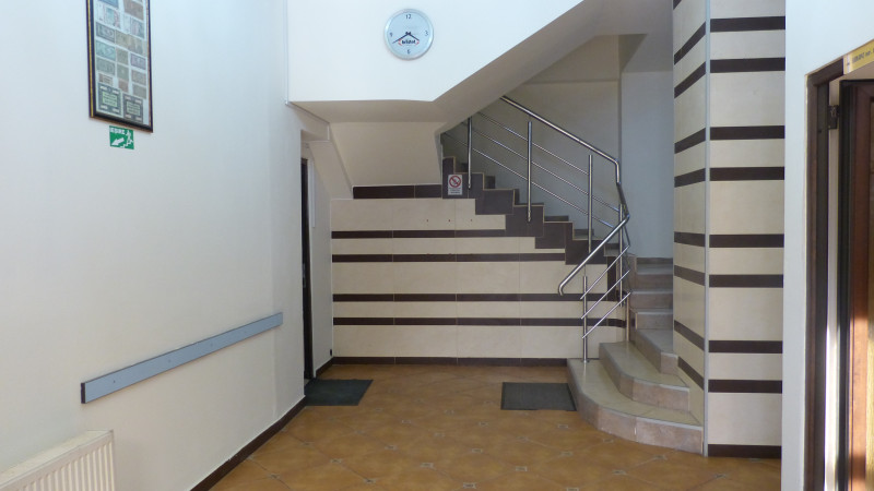 BALADA NEJ CASA DE CULTURA -Etaj in cladire de birouri si parcare! - foto 45