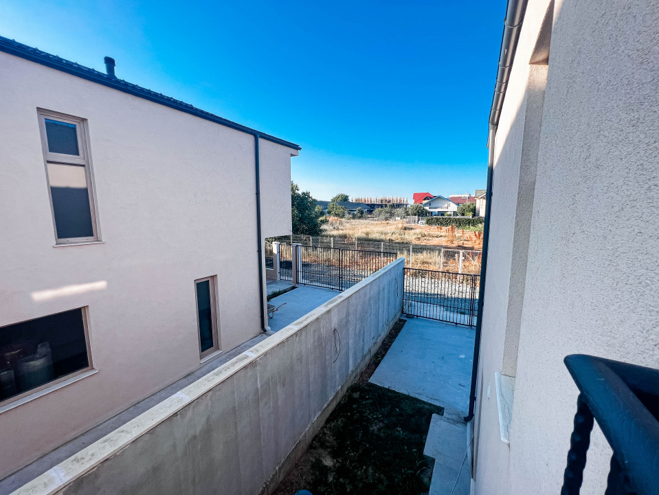 TOMIS PLUS (COD 05)Casa Premium Intr-un Cartier Nou  Liniste, - foto 34