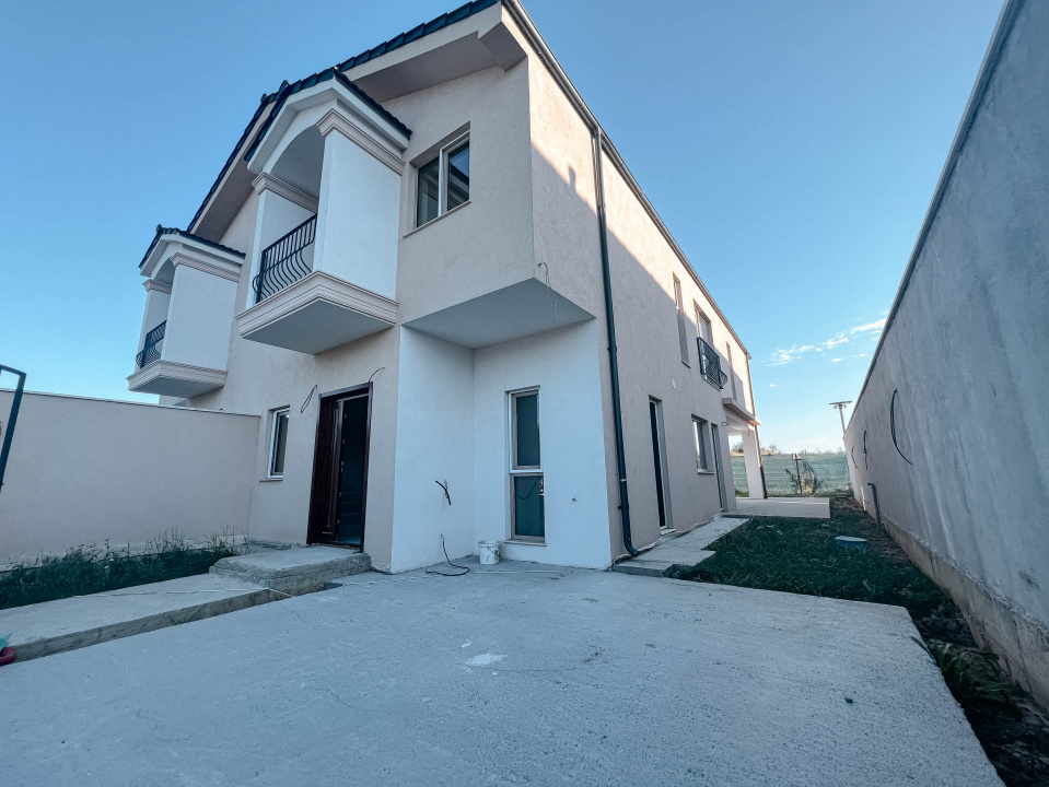 TOMIS PLUS (COD 05)Casa Premium Intr-un Cartier Nou  Liniste, - foto 36