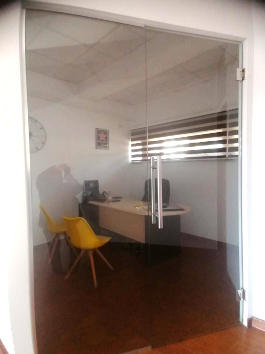 CENTRU (COD10)- Cladire birouri de inchiriat - foto 9
