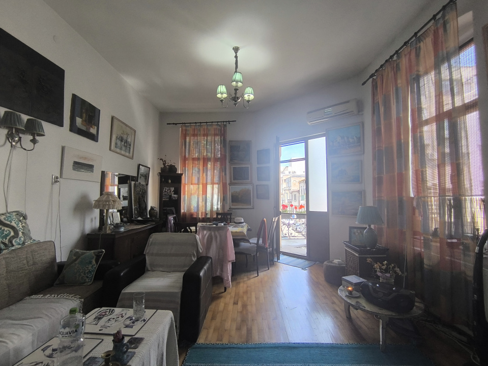 CENTRU VECHI (COD03) - Apartament boem cu terasa si balcon ! - foto 6