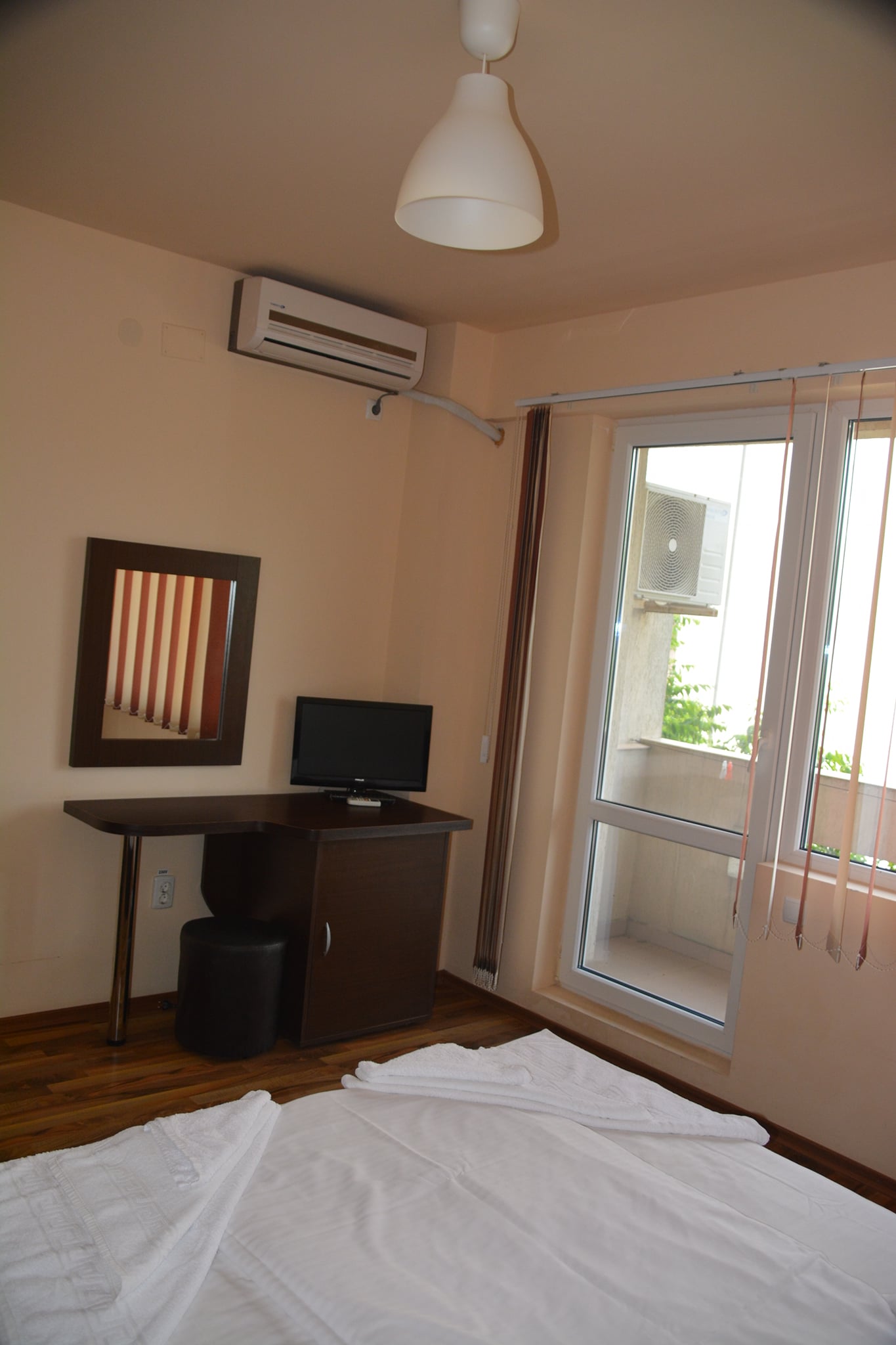 COSTINESTI  (COD10) - Pensiune de vanzare cu 48 de camere - foto 9