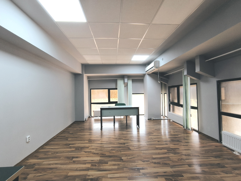 BALADA NEJ(COD03)-Birouri cu suprafete medii si parcare! - foto 18