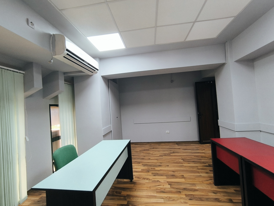 BALADA NEJ(COD03)-Birouri cu suprafete medii si parcare! - foto 22