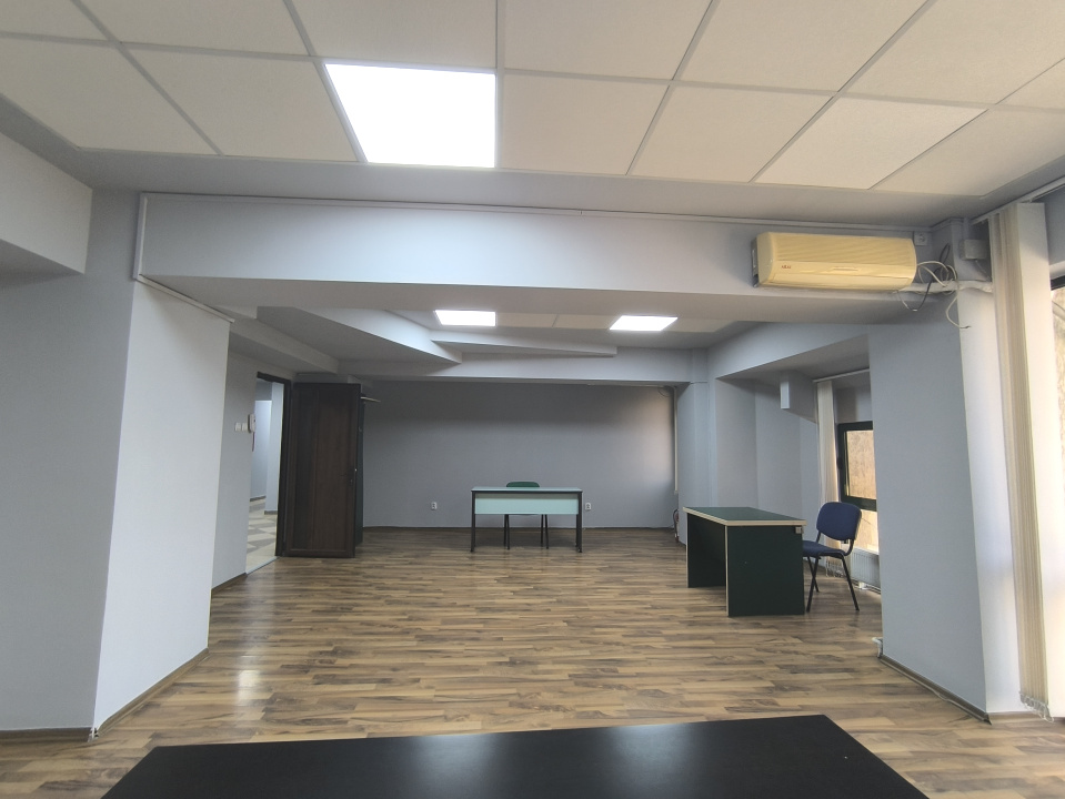 BALADA NEJ(COD03)-Birouri cu suprafete medii si parcare! - foto 25