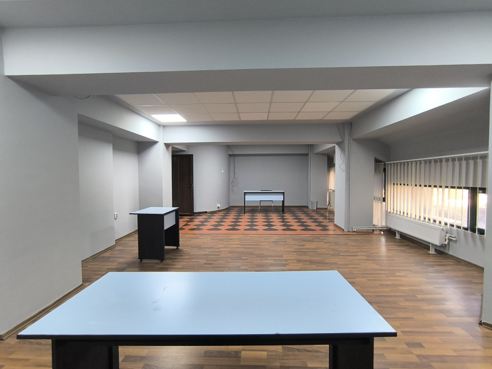 BALADA NEJ(COD03)-Birouri cu suprafete medii si parcare! - foto 28