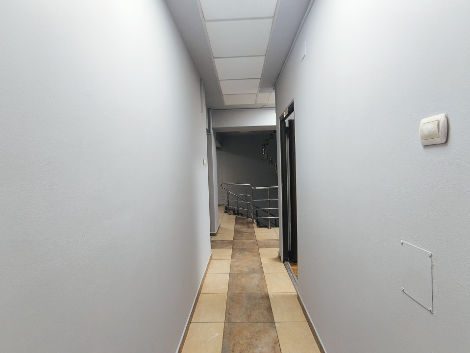 BALADA NEJ(COD03)-Birouri cu suprafete medii si parcare! - foto 35