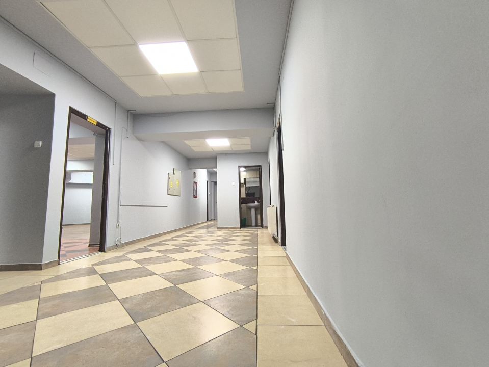 BALADA NEJ(COD03)-Birouri cu suprafete medii si parcare! - foto 6