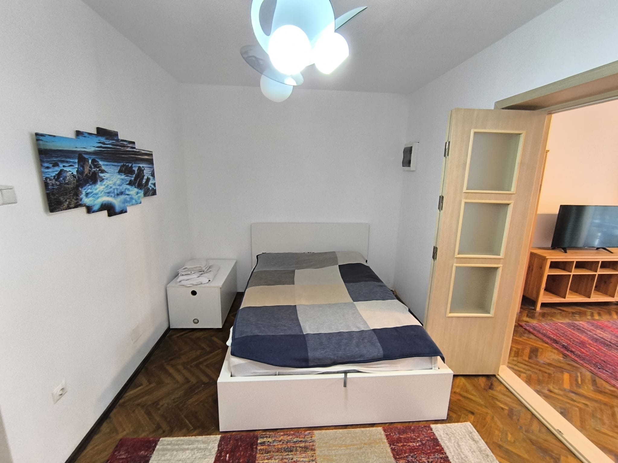 CENTRU PLAJA MODERN- Apartament modern in vila interbelica ! - foto 10