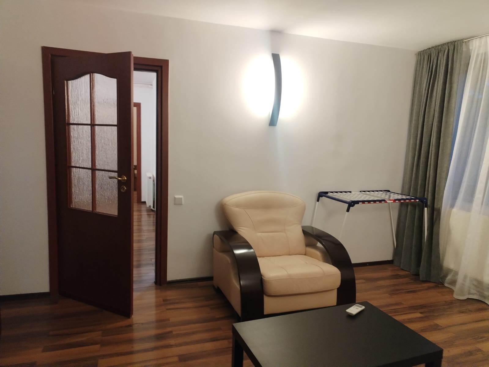 Central (cod04)-Apartament 3 camere mobilat utilat - foto 2
