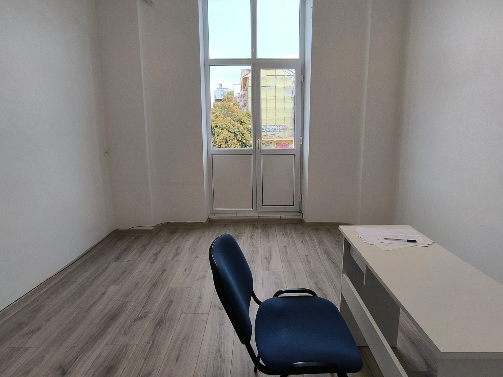 CENTRU HOTEL GRAND- Cladire de birouri emblematica ! - foto 12
