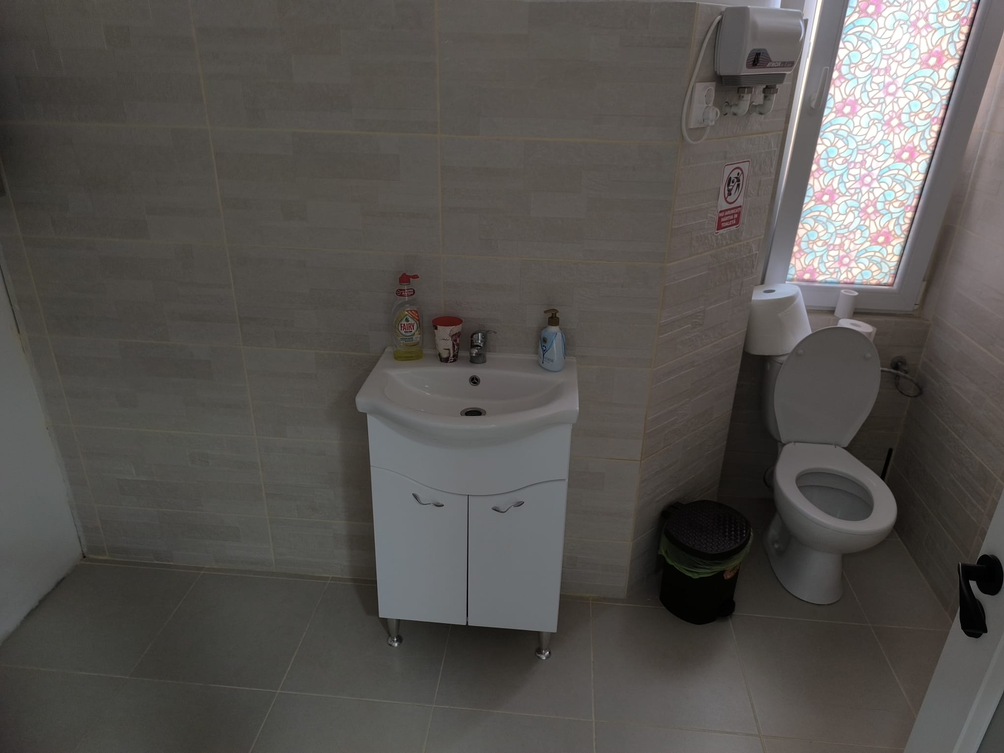 CENTRU HOTEL GRAND- Cladire de birouri emblematica ! - foto 5