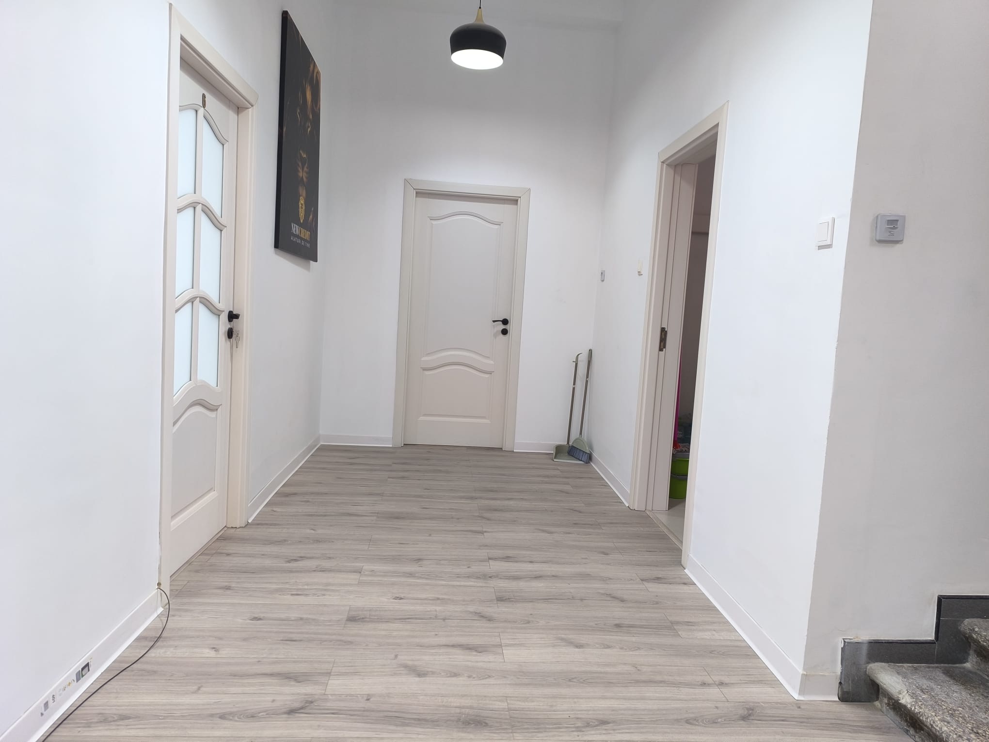 CENTRU HOTEL GRAND- Cladire de birouri emblematica ! - foto 7