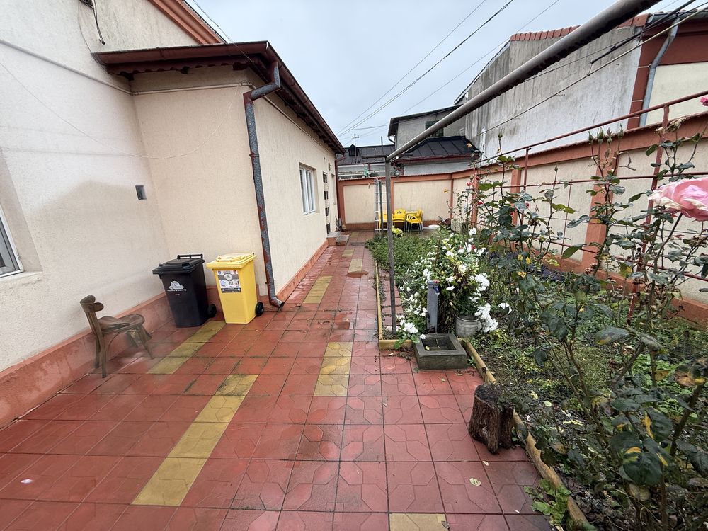 Tomis 2(cod04)-Casa 4 camere