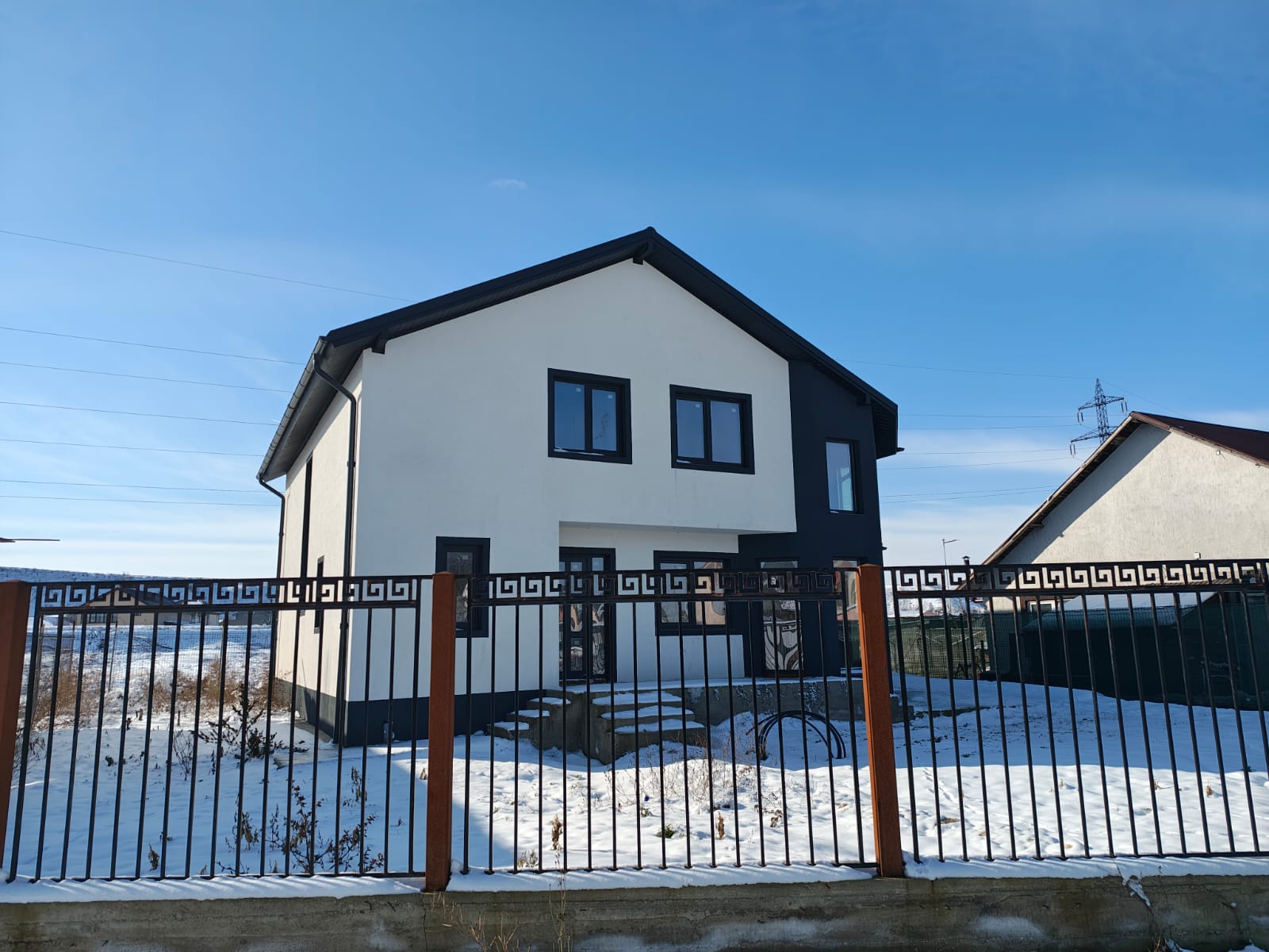 VALU LUI TRAIAN  - casa 4 camere teren 459 mp