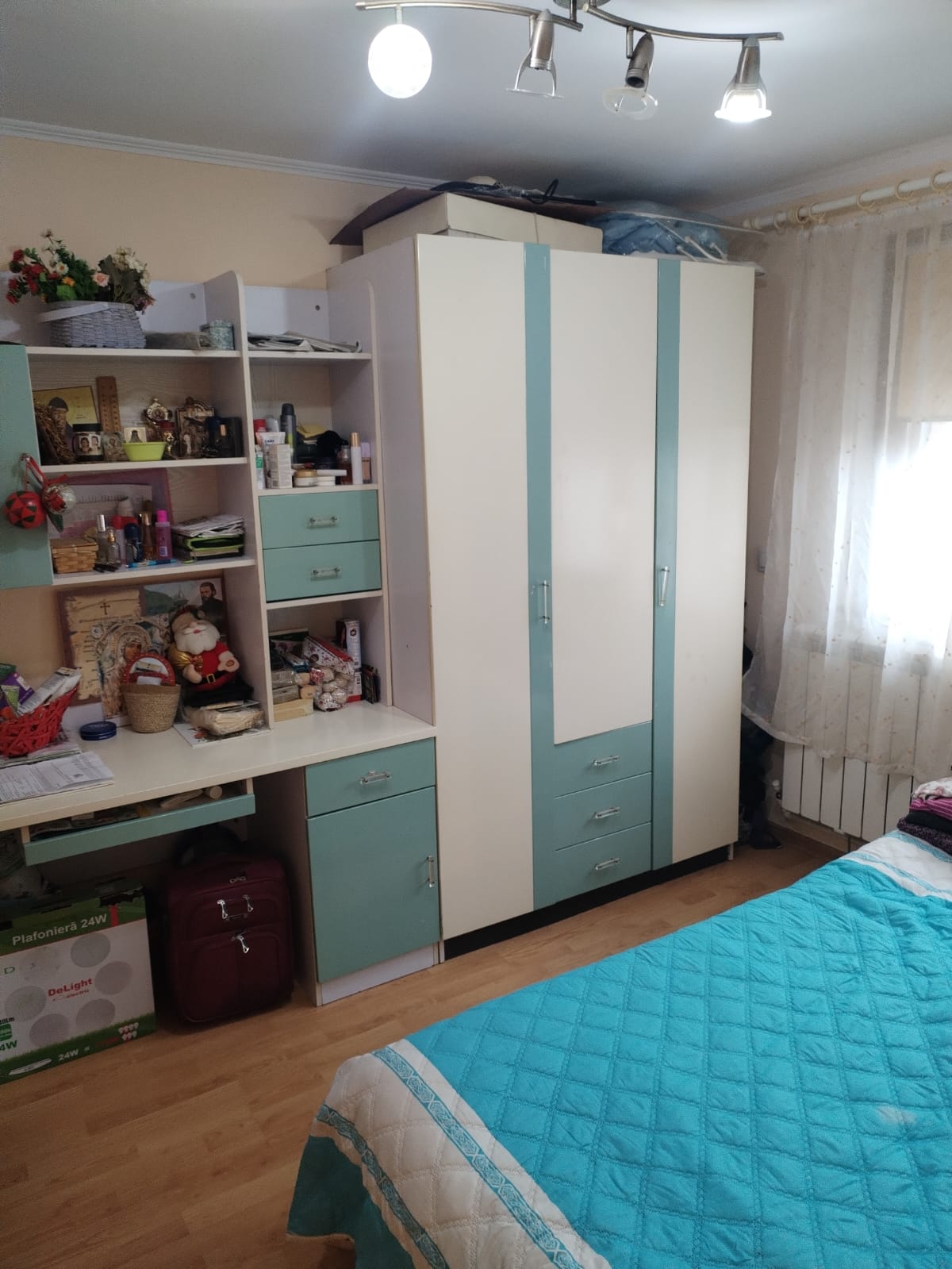 Lumina(cod04)-Casa 4 camere 2 bai bucatarie teren 400 mp - foto 18