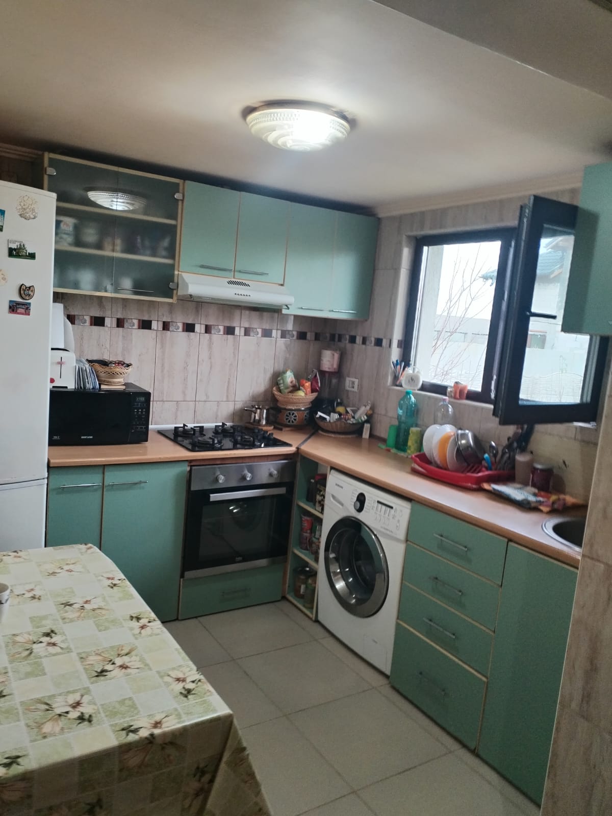 Lumina(cod04)-Casa 4 camere 2 bai bucatarie teren 400 mp - foto 6