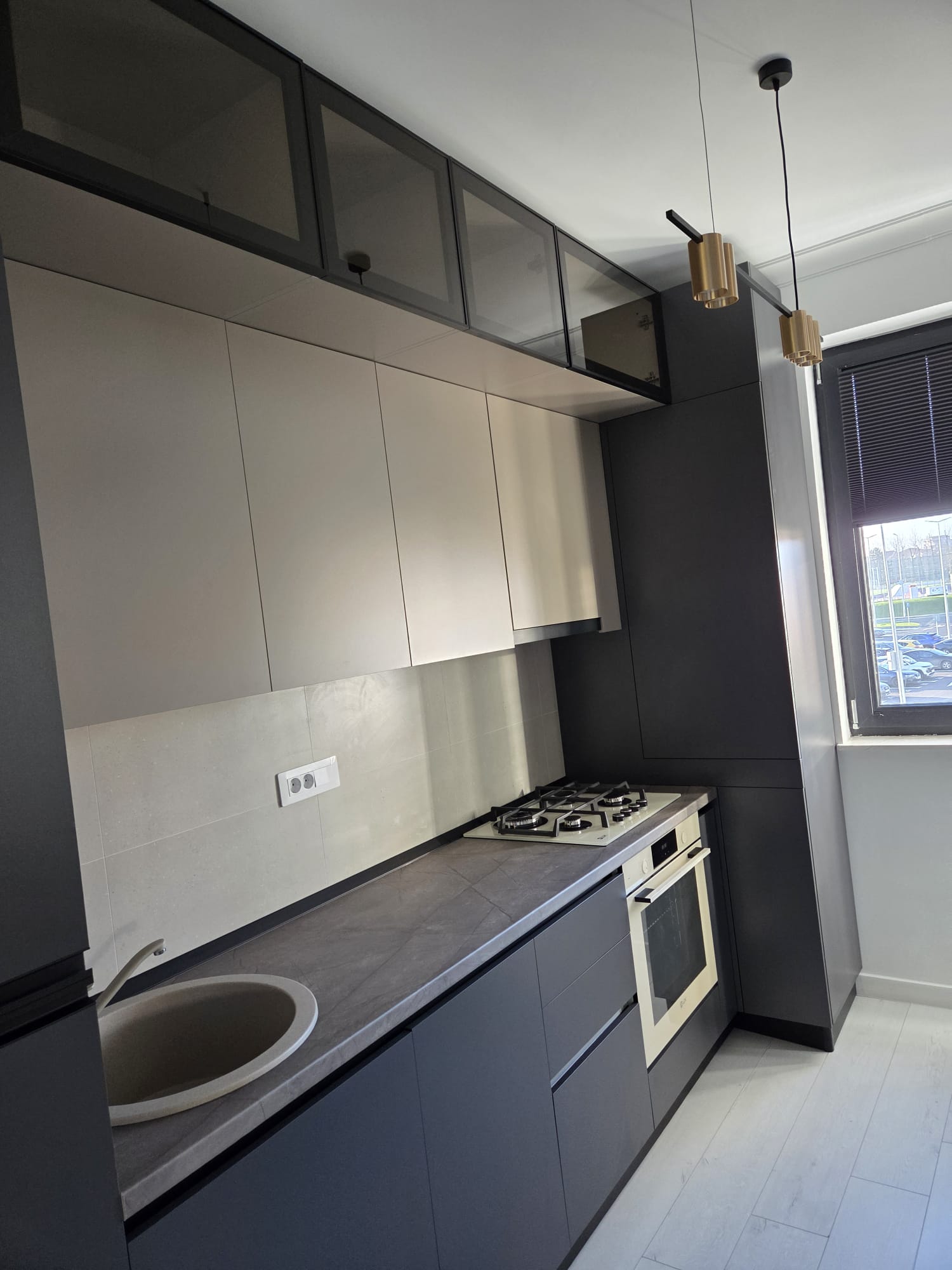 INEL 2(cod04)-Apartament 2 camere mobilat utilat-parcare - foto 2