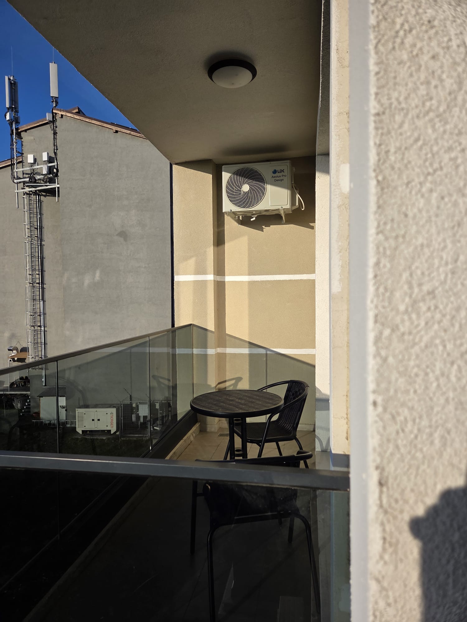 INEL 2(cod04)-Apartament 2 camere mobilat utilat-parcare - foto 3