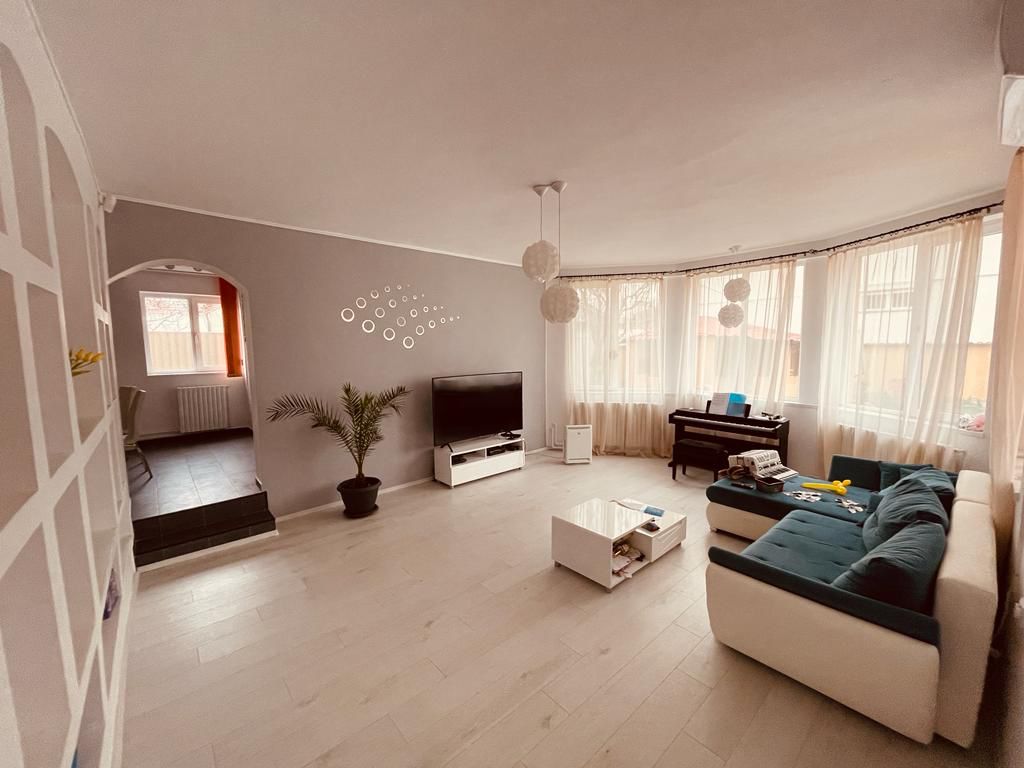 Vila deosebita Kamsas-Baba Novac - foto 2