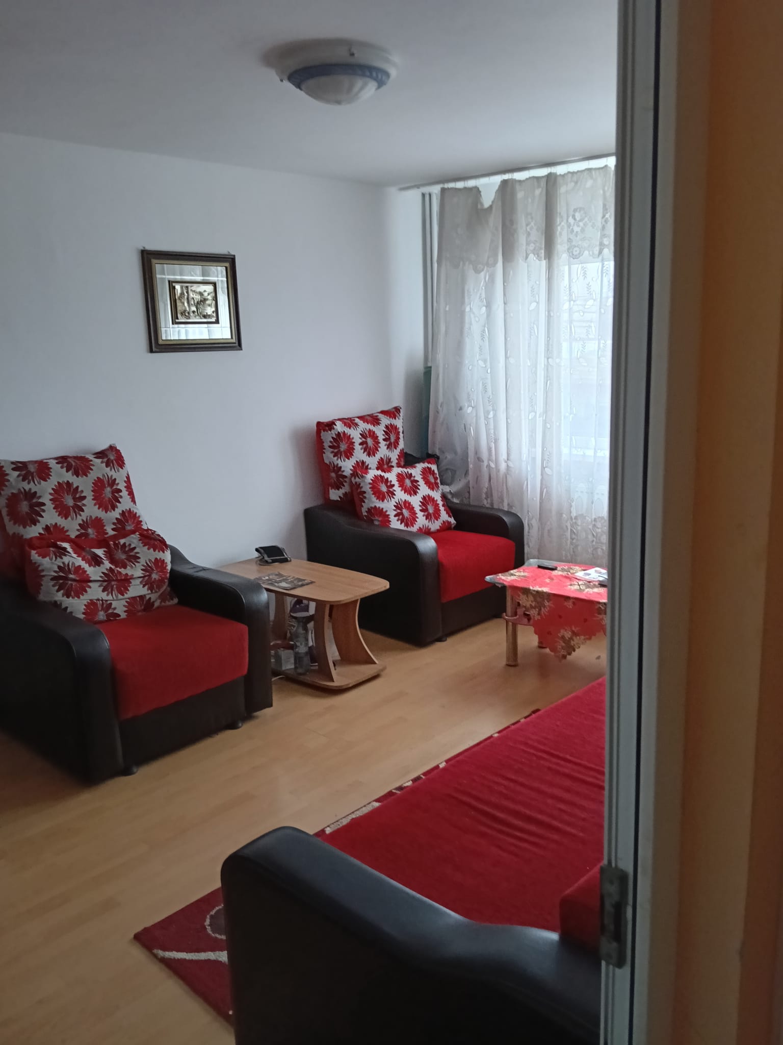Inel 2 ( cod 12 ), 3 camere semidecomandat et 1/4