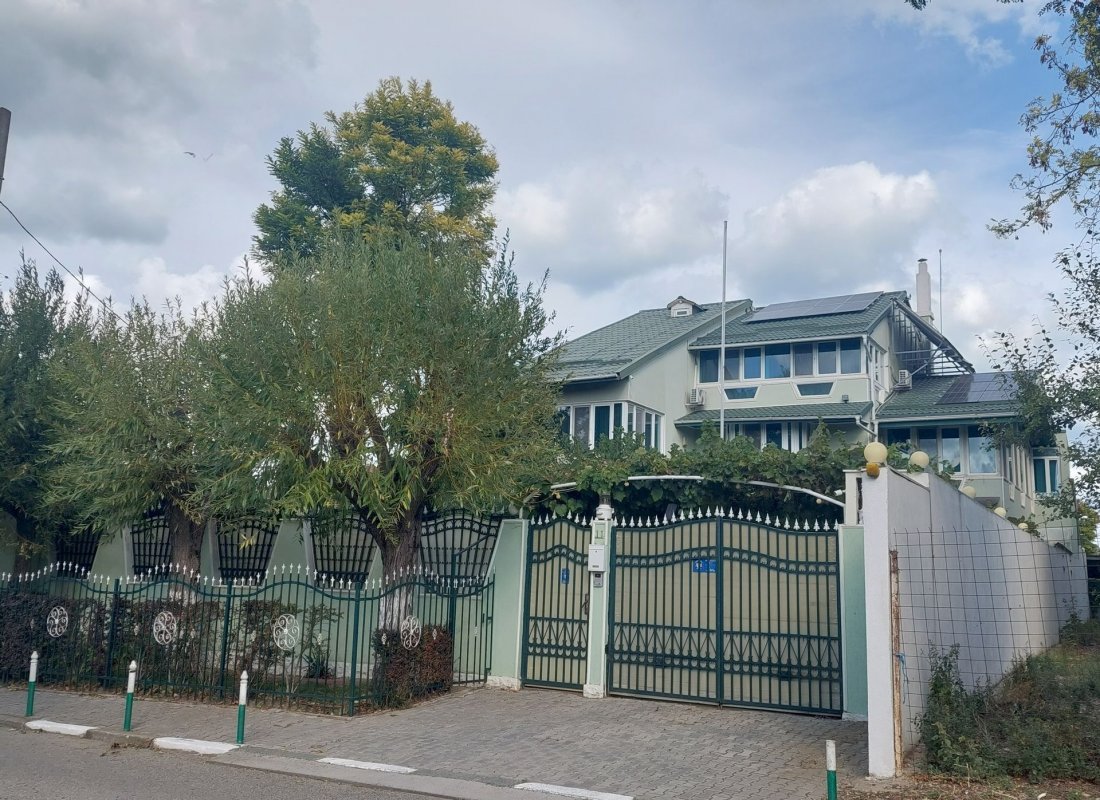 EFORIE SUD(COD04)-Vila S+P+1+M -10 camere si piscina exterioara