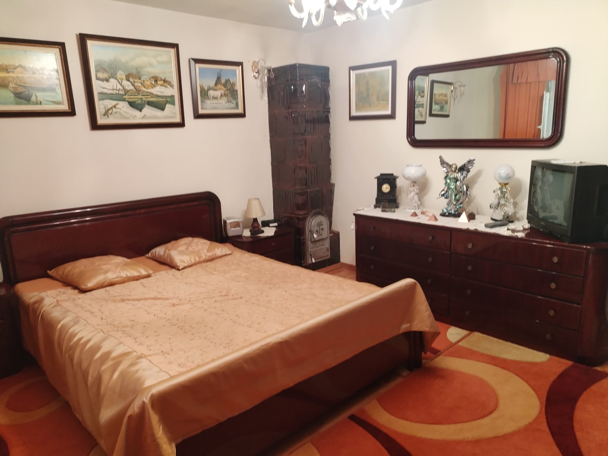 NEGRU VODA(cod04)-Casa 5 camere- Central - foto 4