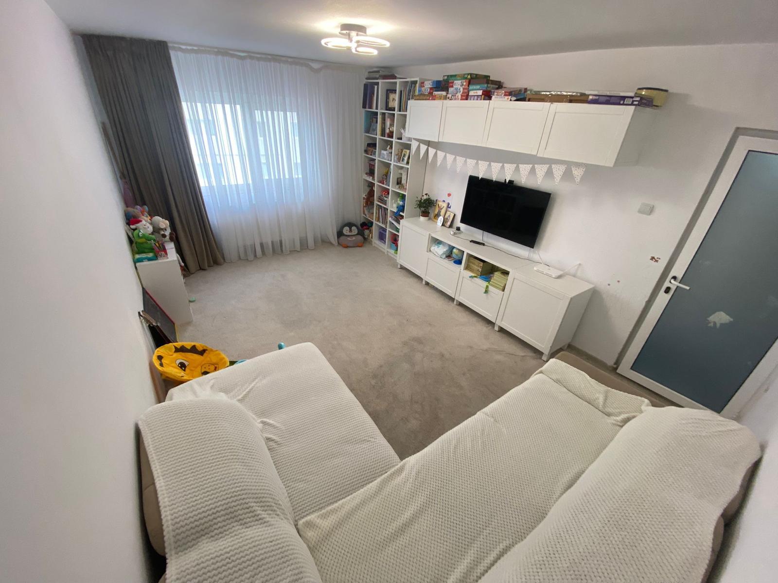 Faleza Nord(cod04)-Apartament 3 camere centrala gaz-vedere spre mare