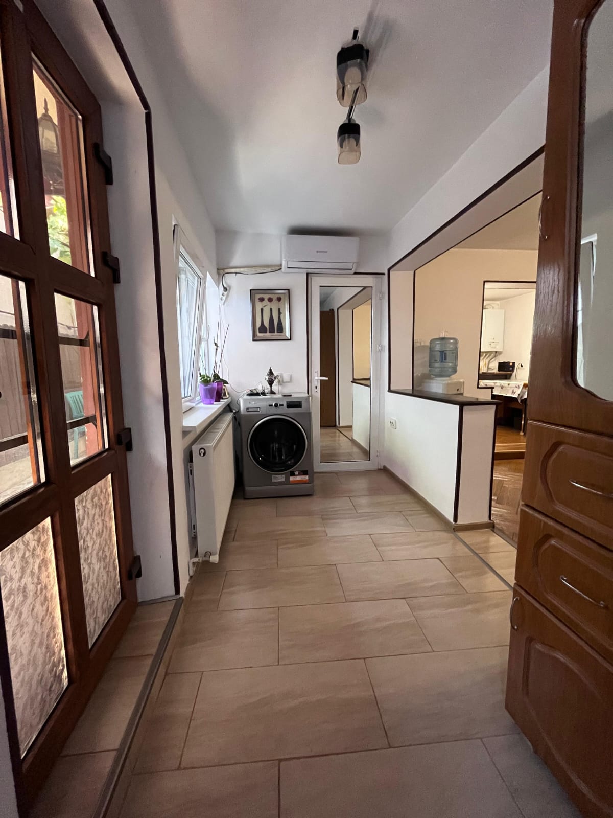 Casa la sol 4 camere,  Cartier Palas Constanța ( cod 12 )