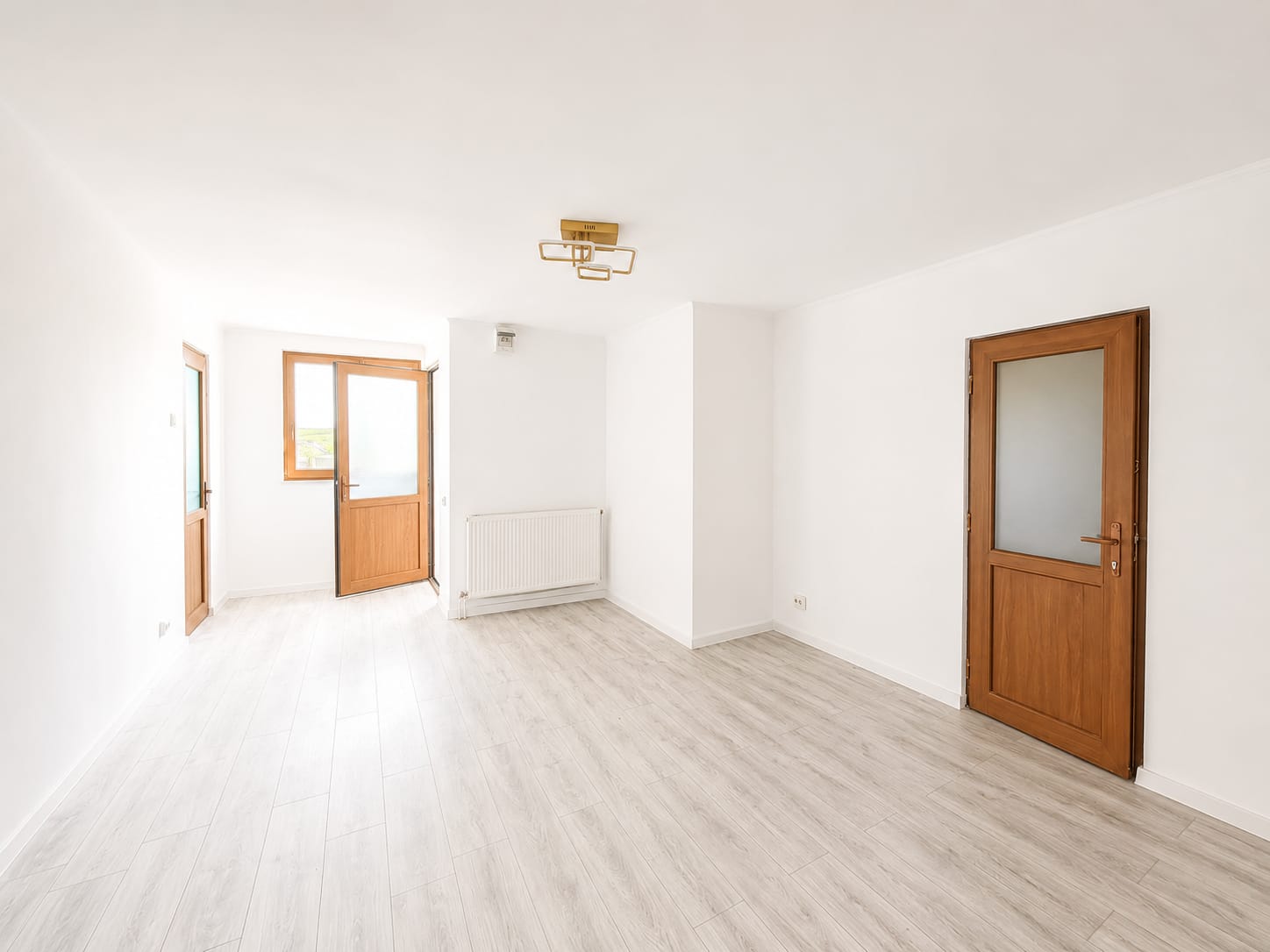 VALU LUI TRAIAN -Casa 6 Camere P+1+M 201 mp utili - foto 9