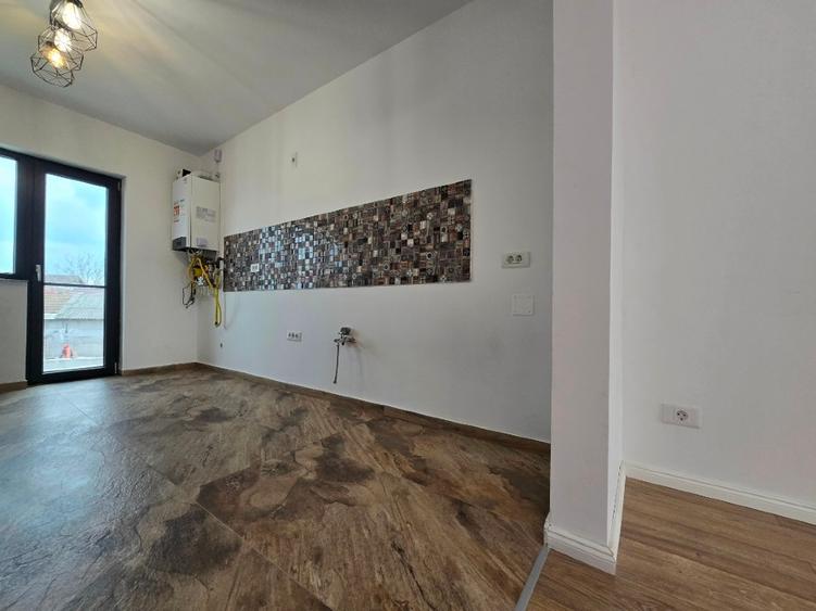 🚨 SUPER OFERTĂ! VILĂ P+E CU DOUĂ APARTAMENTE COMPLET SEPARATE — 255.000 € - foto 29