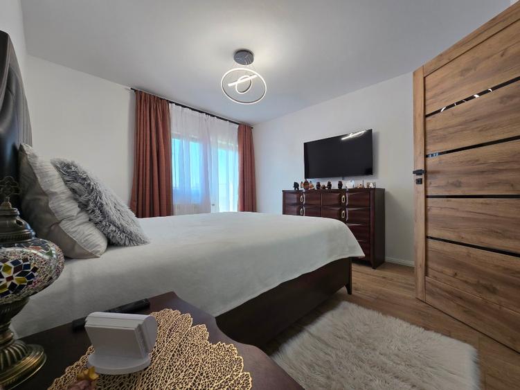 🚨 SUPER OFERTĂ! VILĂ P+E CU DOUĂ APARTAMENTE COMPLET SEPARATE — 255.000 € - foto 30