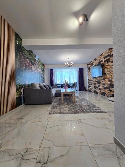 🚨 SUPER OFERTĂ! VILĂ P+E CU DOUĂ APARTAMENTE COMPLET SEPARATE — 255.000 € - foto 18
